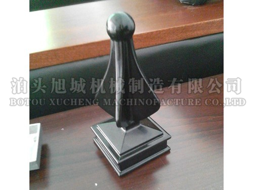 鑄鋁柱頭